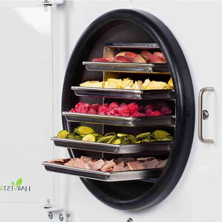 Harvest Right Medium Home Freeze Dryer – Tabletop Food Preservation Machine with Mylar Starter Kit